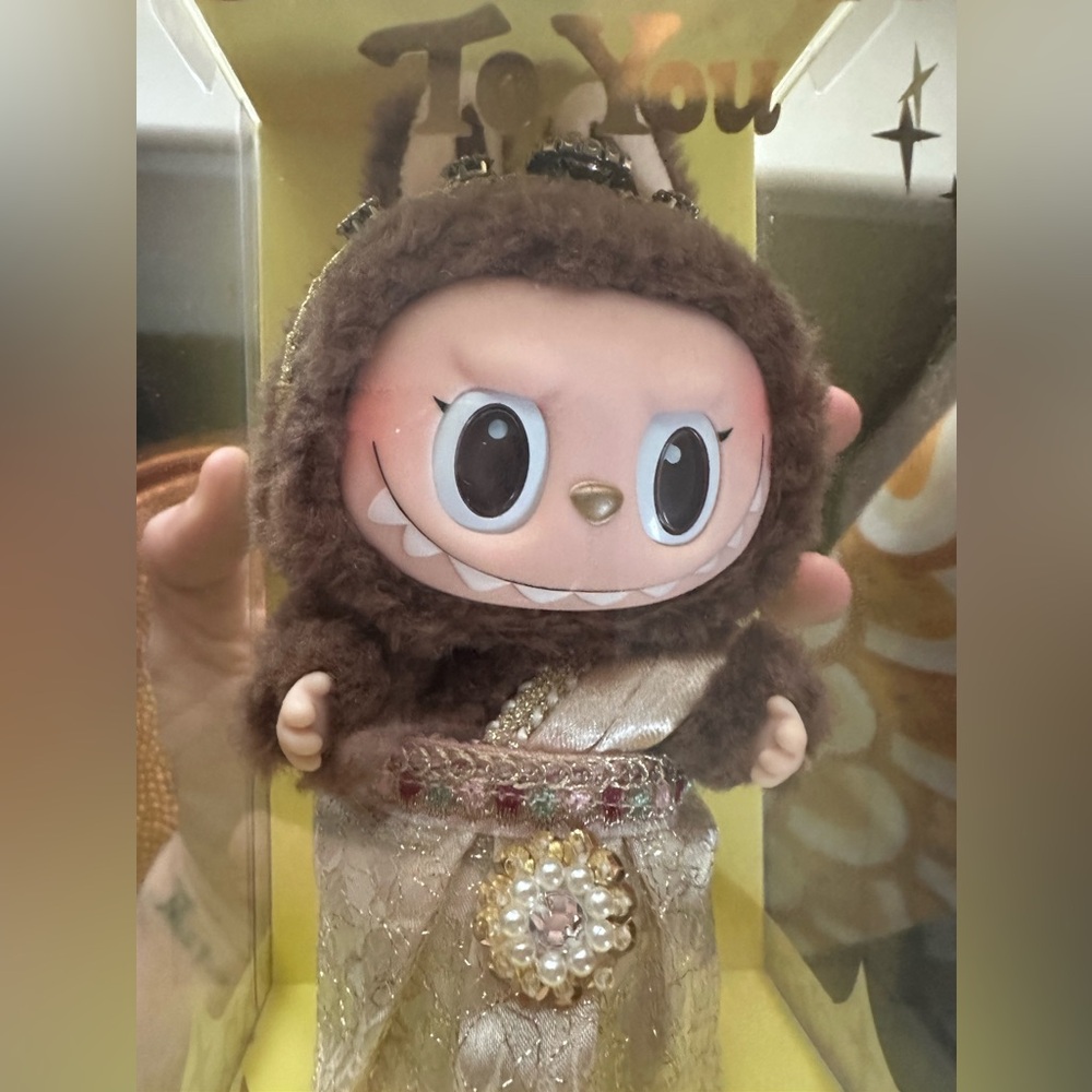 Rare Thailand exclusive! The Monsters Good Luck To You Vinyl Plush